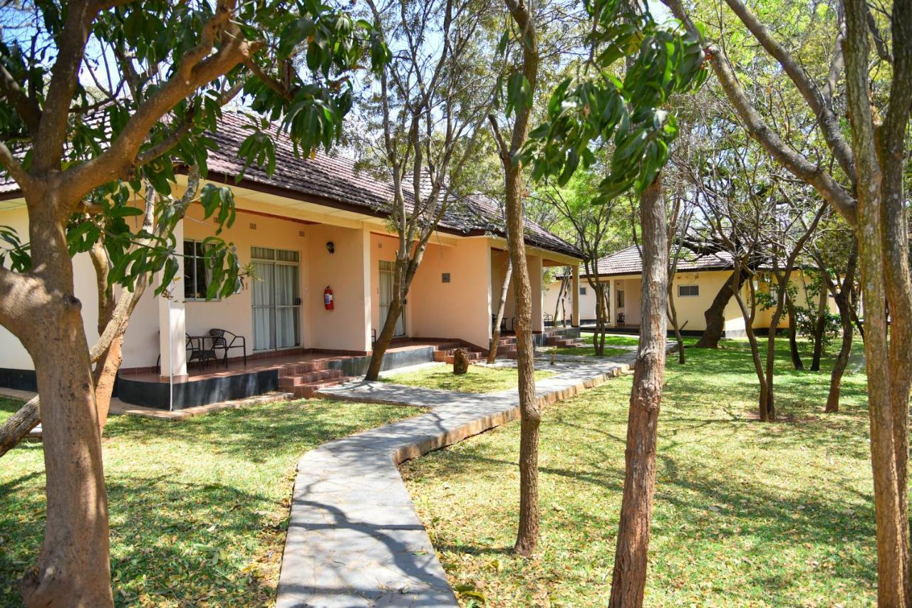 Chamba Valley Exotic Hotel Lusaka Luaran gambar